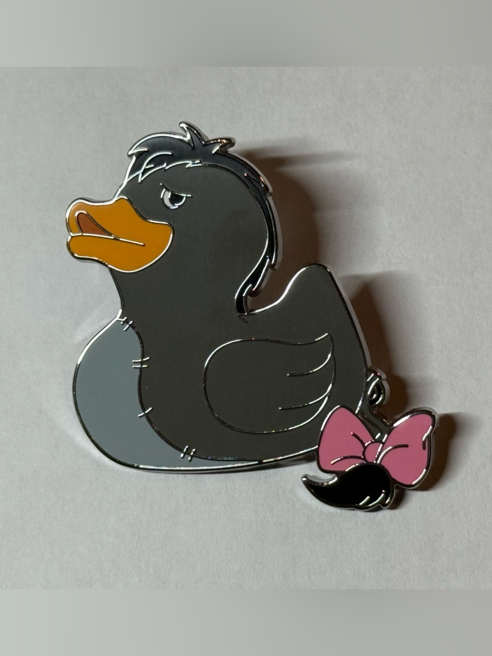Ducks Of Disney Pins - Series 2 - Winnie the Pooh - Eeyore